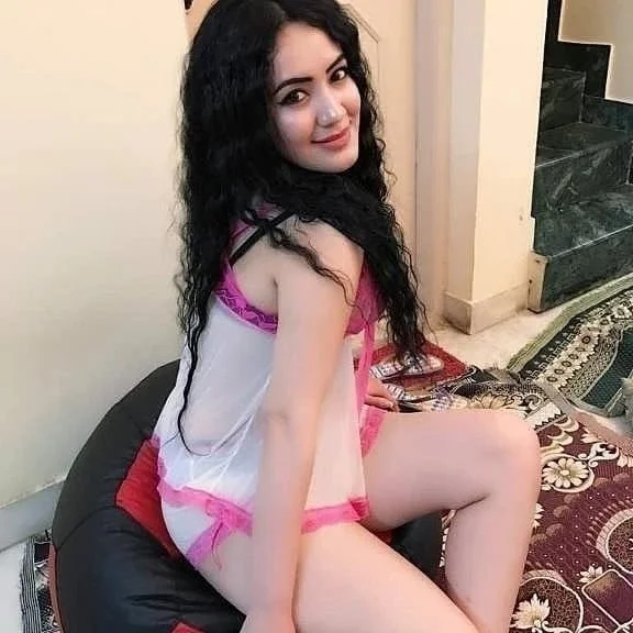 Call Girls in Maruti Kunj